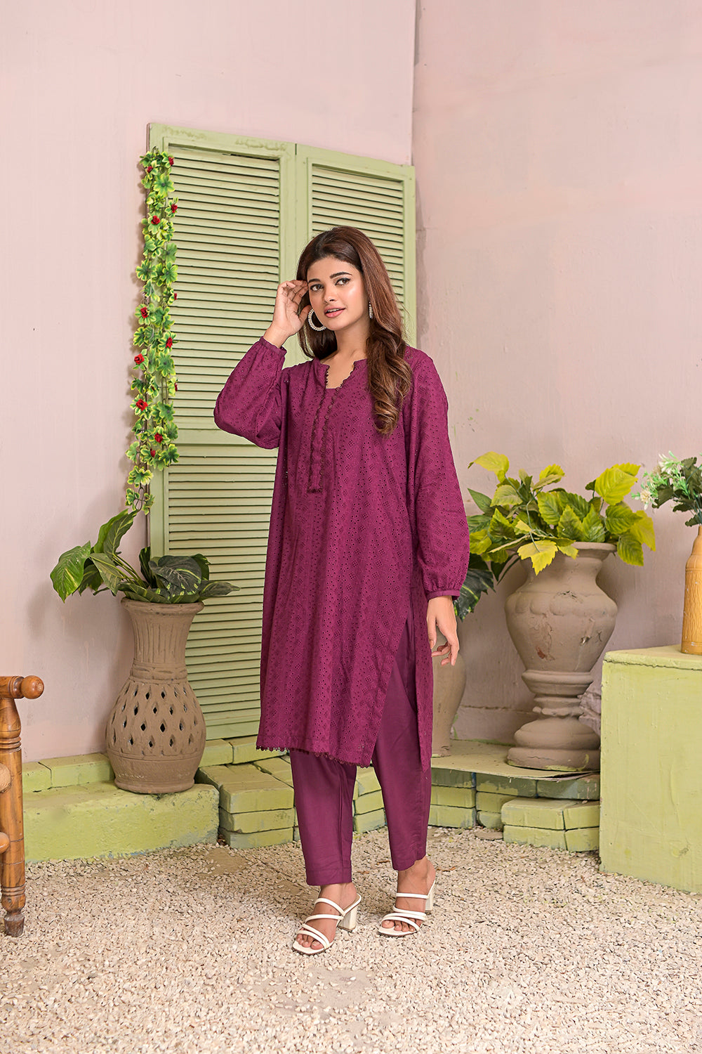 Chicken kari 2-piece embroidered work dress