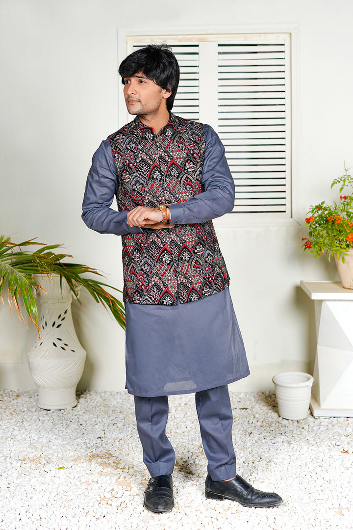 Multicolor Embroidered Waistcoat