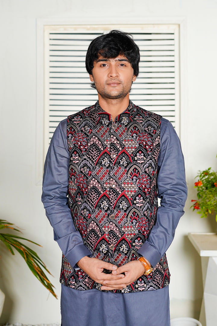 Multicolor Embroidered Waistcoat