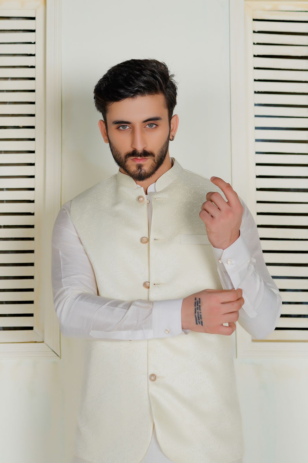Offwhite Embroidered Waistcoat