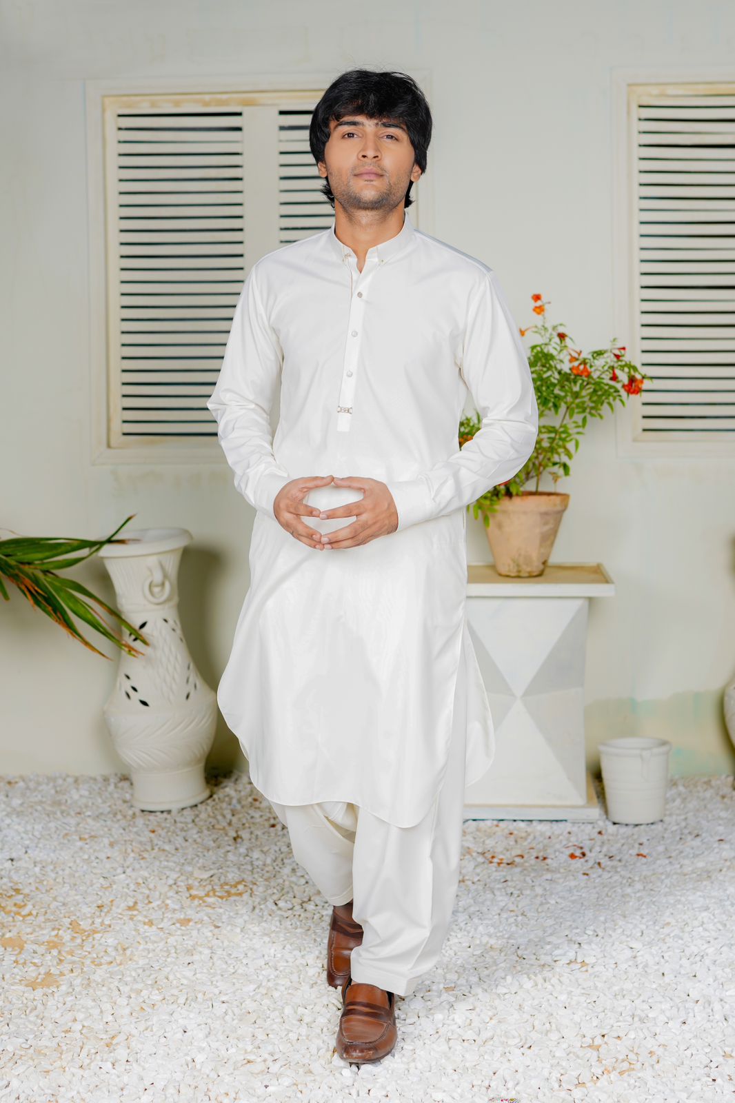 White Lawn Kurta Trouser